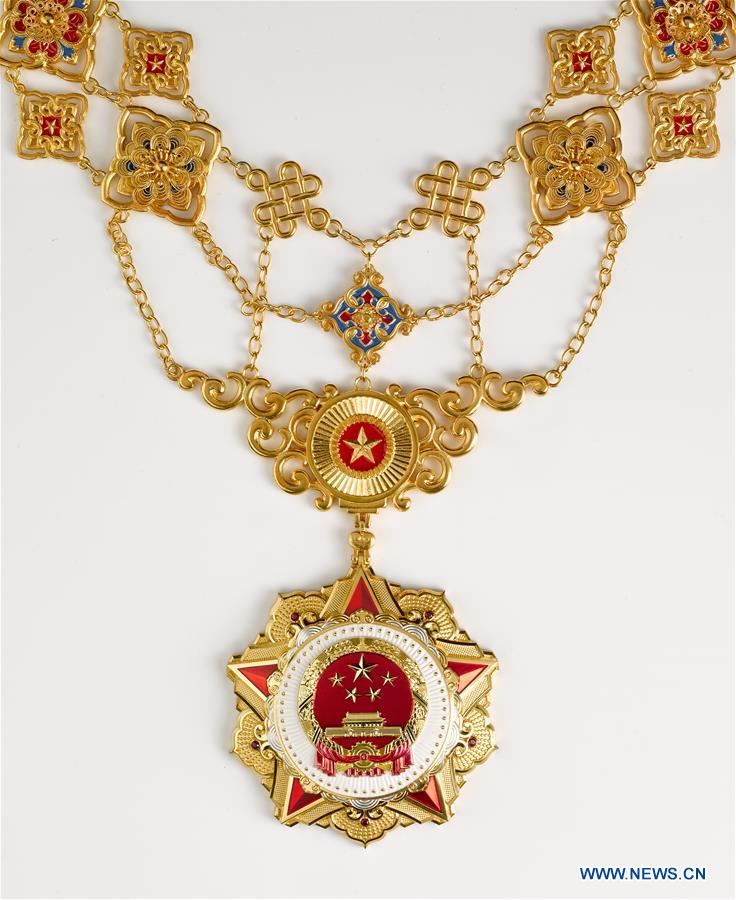 七一勋章享受的特殊级别待遇,七一勋章享有的特殊级别待遇与荣誉