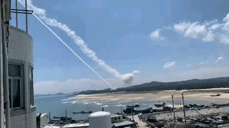 东风17超音速导弹的速度究竟有多快?解密其速度与威力背后的技术秘密,解密东风17超音速导弹的速度与威力,技术背后的秘密探究