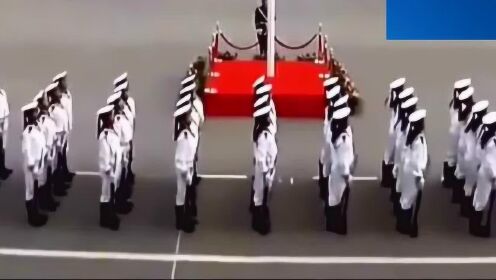 香港市民眼中的驻港阅兵,荣耀与责任并存,香港市民眼中的驻港阅兵,荣耀与责任交织展现