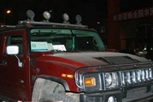 悍马车图片，探索独特魅力的越野世界，悍马车越野风采，独特魅力的越野世界探索图片集