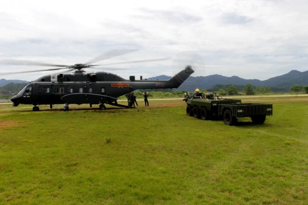 直-18宽体型直升机，空中巨翼的新时代力量，直-18宽体型直升机，空中巨翼引领新时代力量