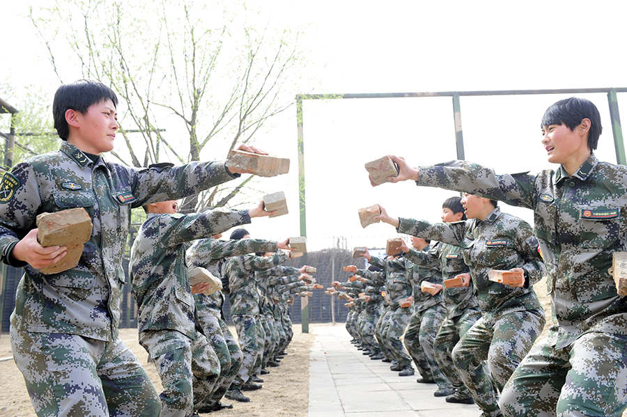 中国女特种兵数量