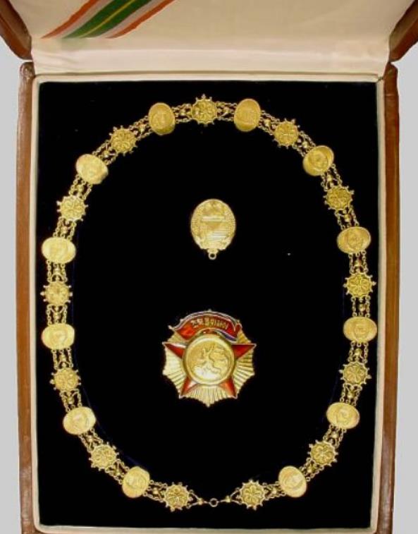 特等功与八一勋章,荣誉之巅的别样风采,特等功与八一勋章,荣誉之巅的独特风采