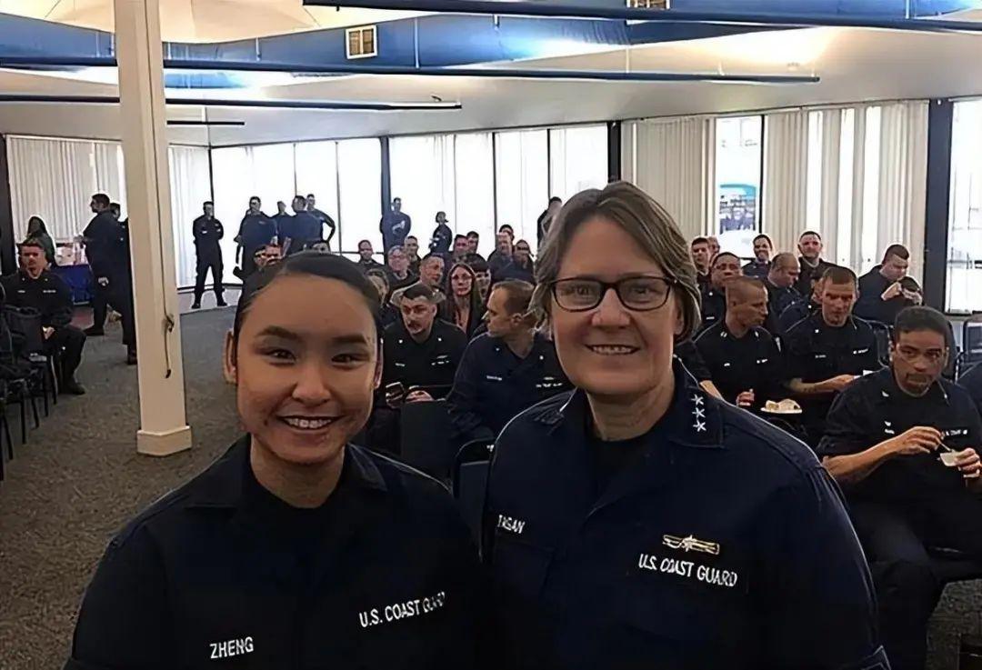 女兵宣传片，展现新时代女性的力量与风采，新时代女性力量与风采，女兵宣传片震撼呈现