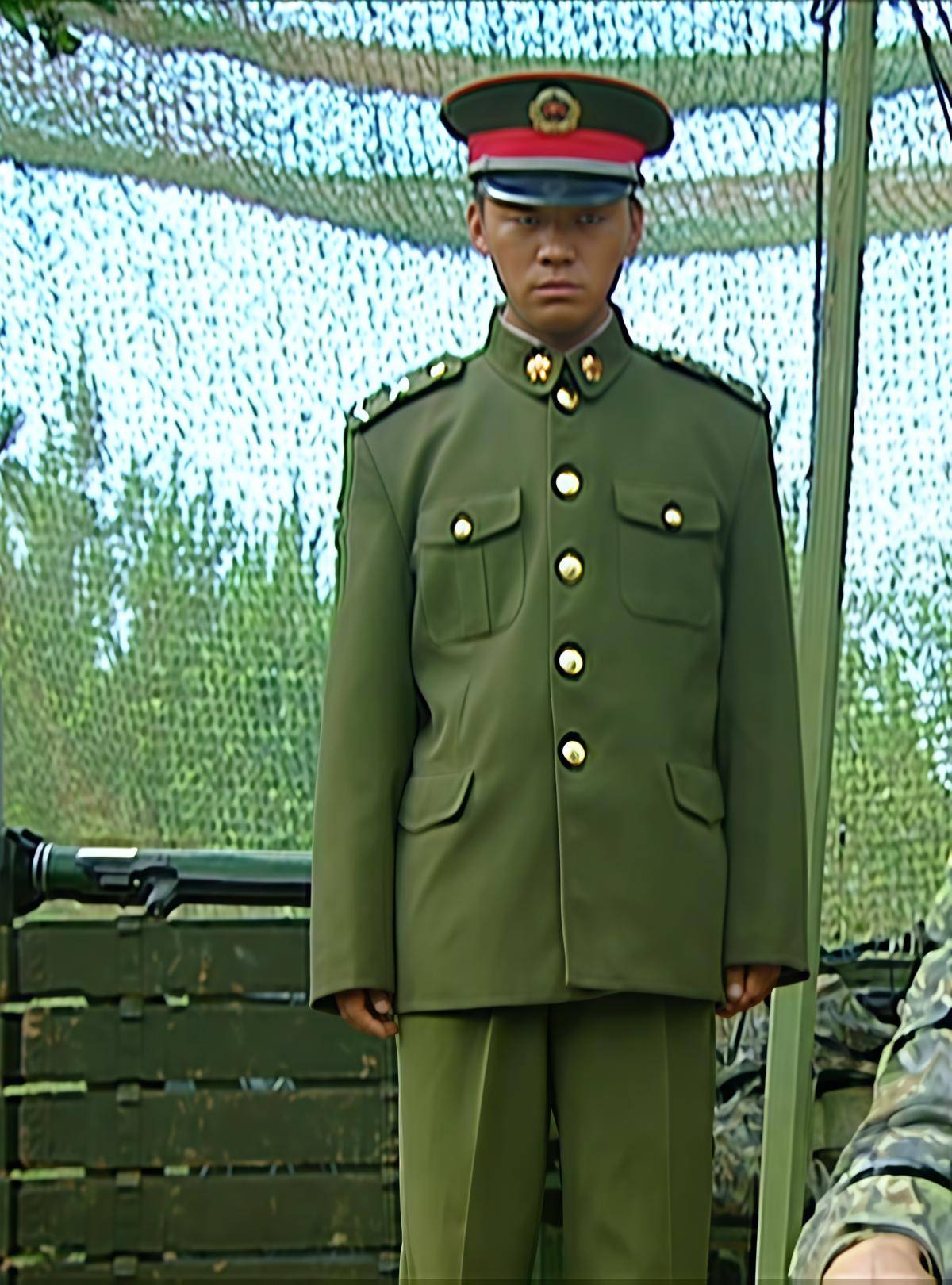 许三多穿的军装是哪式，探究中国军队制服的发展历程，中国军队制服演变史，许三多军装款式揭秘