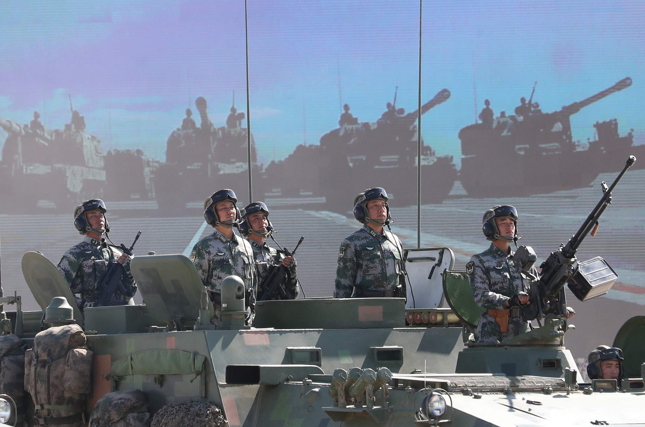 关于朱日和阅兵的历史回顾与深度解析,一场盛大的军事仪式背后的故事(历时之久),朱日和阅兵,历史回顾与深度解析——一场历时悠久的军事盛典