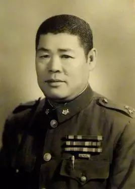 徐文华将军,勇毅忠诚的军中楷模,徐文华将军,军中楷模之勇毅忠诚典范