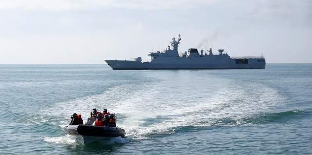 揭秘中国海军的利器,037G1型导弹快艇,揭秘中国海军利器,037G1型导弹快艇的实力解析