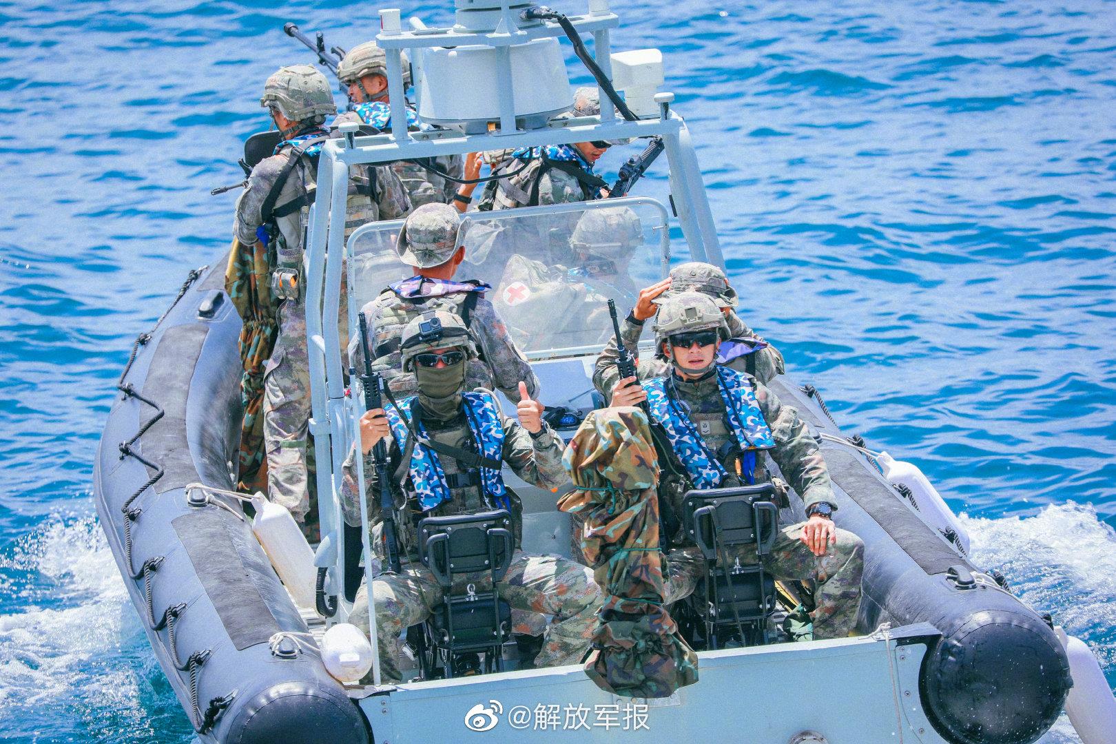 蛟龙突击队中的英勇战士——胡豪威,蛟龙突击队中的英雄战士胡豪威的英勇事迹