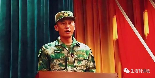 参谋长与军权，职责、权力与决策链的探讨，参谋长与军权，职责、权力与决策链深度探讨