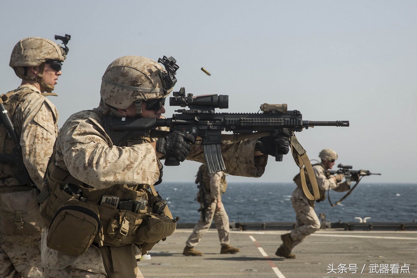 美军装备M27IAR，未来战斗力的核心支柱，美军M27IAR装备亮相，未来战斗力的核心支柱武器