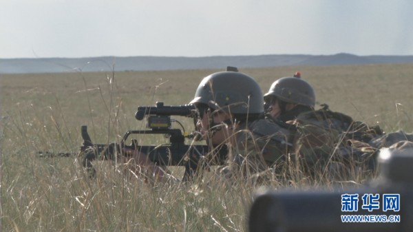 十四集团军装甲旅，钢铁巨龙的荣耀，十四集团军装甲旅，钢铁巨龙的荣耀荣光时刻