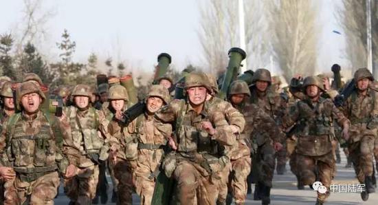 西南军区十四集团军前身的历史沿革与变迁,西南军区十四集团军前身的历史沿革与演变之路