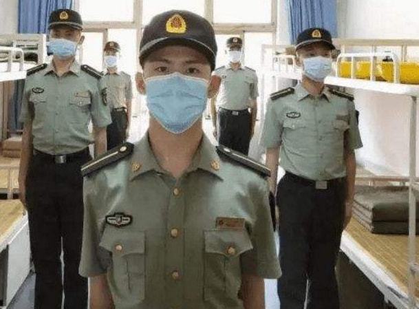 女生考军校需要多少分才能录取?全面解析军校录取标准与关键因素,女生考军校的录取分数及全面解析录取标准与关键因素