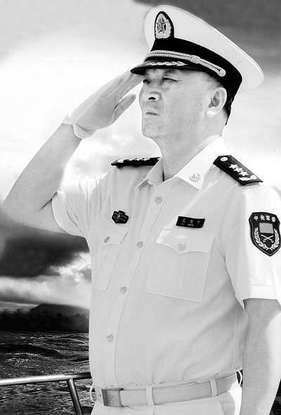 海军上将吴方臣，英勇海疆的领航者，英勇领航者，海军上将吴方臣守护海疆之路