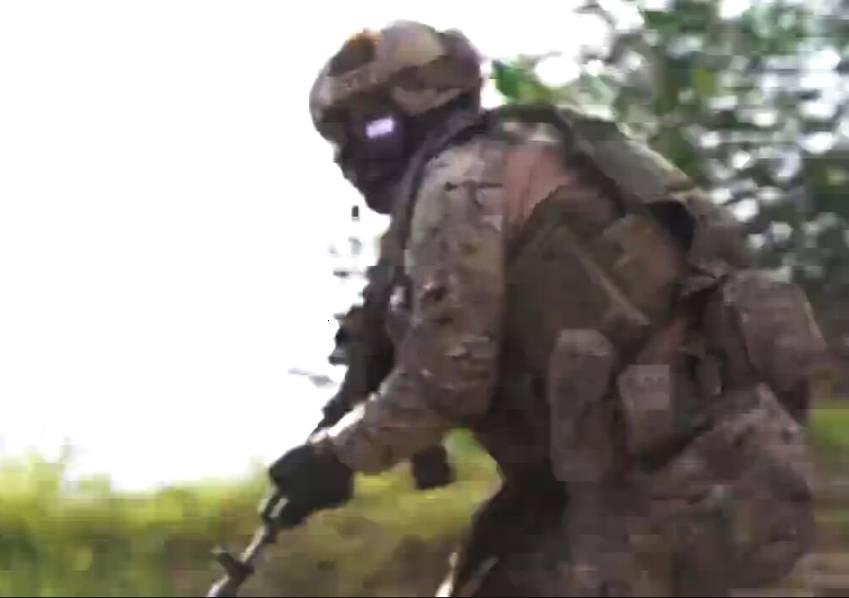 蛟龙突击队，百万雄师，战力无限，蛟龙突击队，百万雄师展现无限战力