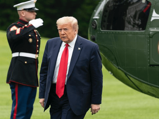 特朗普发出战争警告，国际关系的紧张与复杂，特朗普发出战争警告，国际关系紧张复杂之际的警示