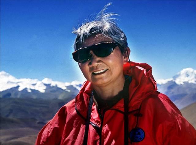 直-18直升机高原之旅,探索高原环境的卓越性能与挑战,直-18直升机高原之旅,卓越性能与挑战的探索