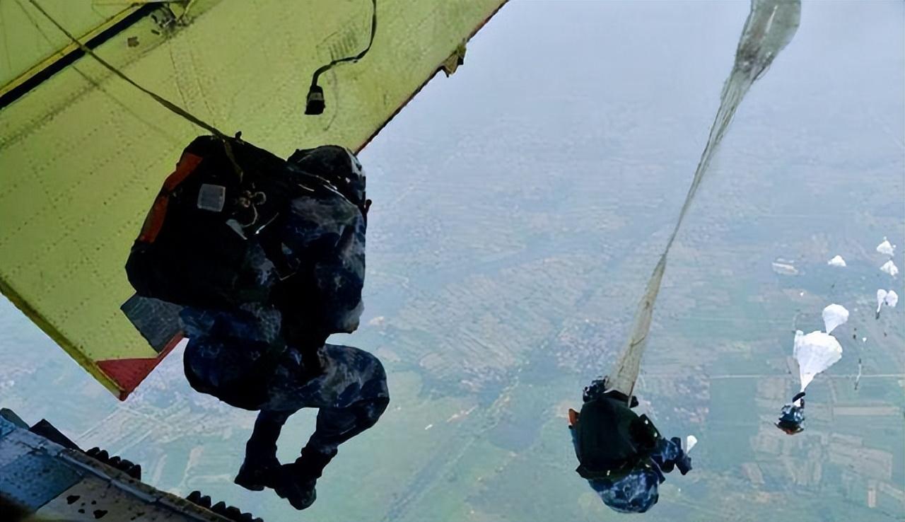 空降兵第十五军战斗英雄,英勇无畏的荣耀篇章,空降兵第十五军战斗英雄,荣耀篇章之英勇无畏