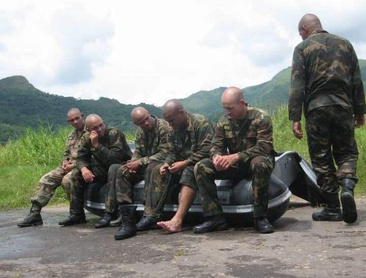 中国最强的特种兵部队,精锐之师的荣耀与担当,中国精锐特种兵部队,荣耀与担当的荣耀之师