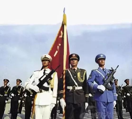 绿色军衣三军仪仗队,荣耀的象征与国家的骄傲,绿色军衣,三军仪仗队的荣耀与国家骄傲的象征