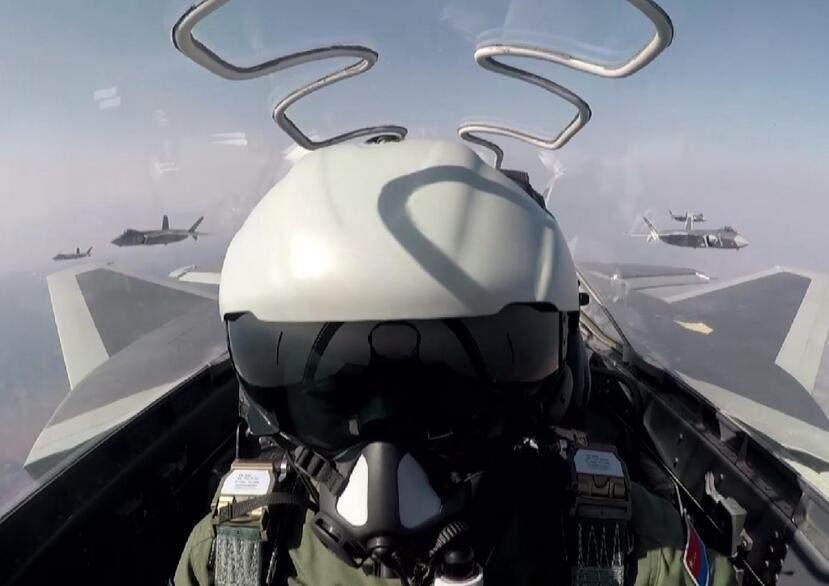 歼20变形金刚,中国空中力量的璀璨明珠,歼20变形金刚,中国空中力量的骄傲明珠