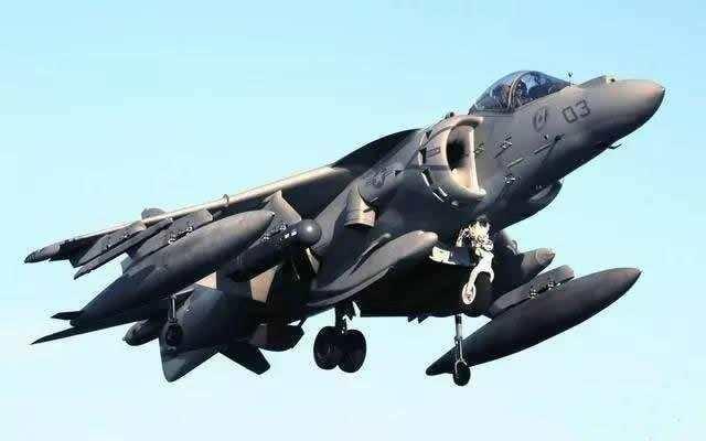 垂直起降战斗机歼-18，未来空中力量的先锋，垂直起降战斗机歼-18，未来空中力量的先锋典范