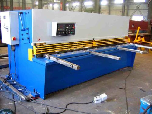 探究剪板机的技术与应用，剪板机技术探究与应用概述