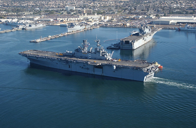 黄蜂级两栖攻击舰3号舰,现代海军力量的象征与战略转型的关键,黄蜂级两栖攻击舰3号舰,现代海军力量的核心与战略转型枢纽