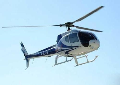 探索五方直升机,一张图片引发的无限遐想,探索五方直升机奥秘,一张图片引发无限遐想之旅