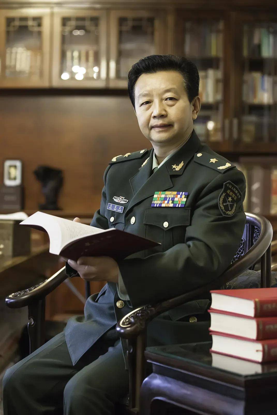 中国陆军将军,荣耀与担当的象征,中国陆军将军,荣耀与担当的象征