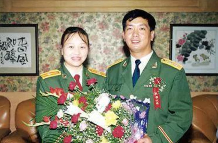 武警丁晓兵之子丁陶,传承英雄精神的年轻一代,武警英雄之子丁陶,英雄精神的传承与发扬