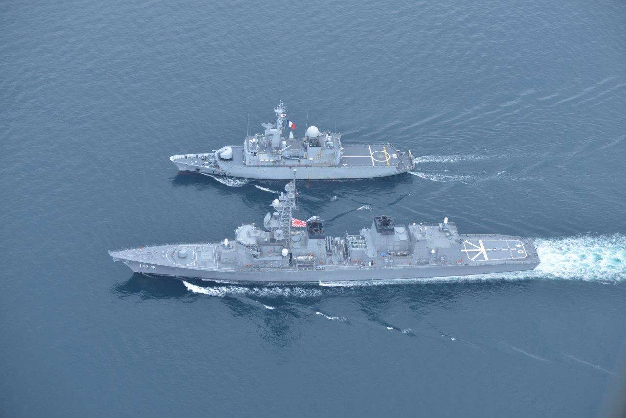 海军70周年纪念封,荣耀与传承的印记,海军荣耀70载,传承印记,共庆纪念封