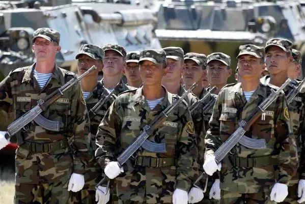 全铁血军事网,探索军事领域的热血舞台,全铁血军事网,军事领域的热血探索之旅