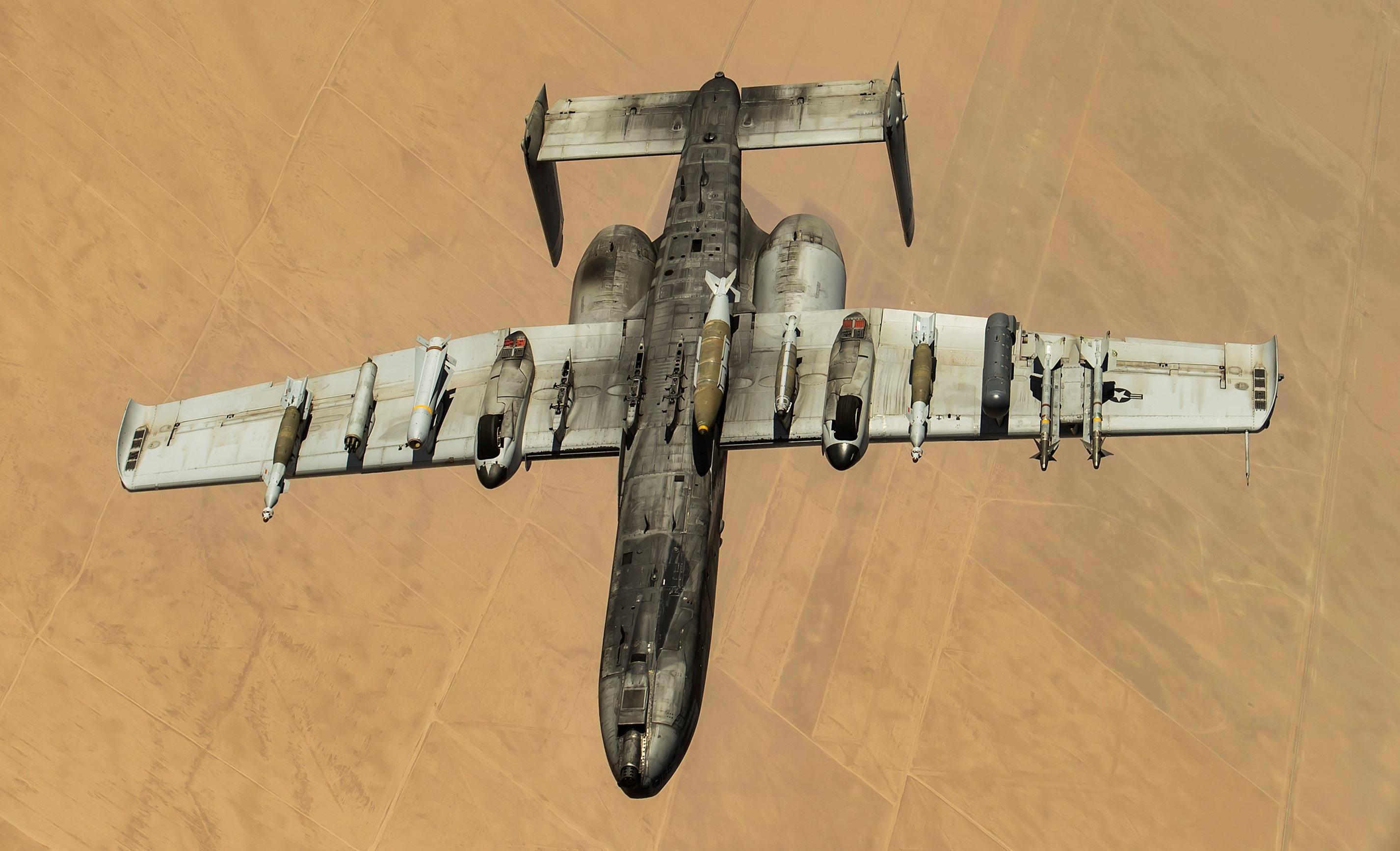 A-10攻击机，对地攻击的主力之作，A-10攻击机，对地攻击的主力典范