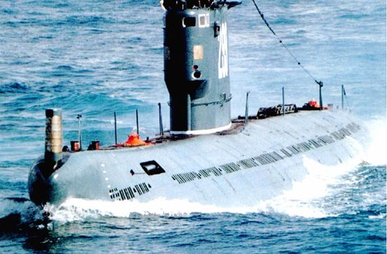 中国海军274号潜艇,新时代的深海利剑,中国海军274号潜艇,新时代的深海利剑亮相