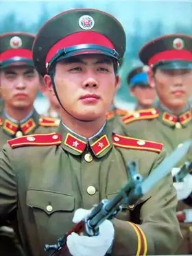 三军仪仗队中持刀者的荣耀职位——掌刀卫士,掌刀卫士,三军仪仗队中的荣耀职位