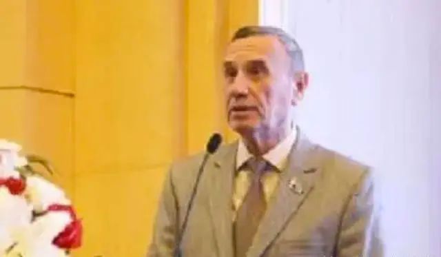 巴比奇与瓦列里,跨越国界的融合——加入中国国籍的传奇故事,巴比奇与瓦列里,跨越国界的传奇故事——加入中国国籍的荣耀之旅