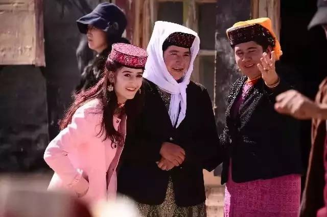 新疆到底发生啥事了,新疆最新动态及事件概述