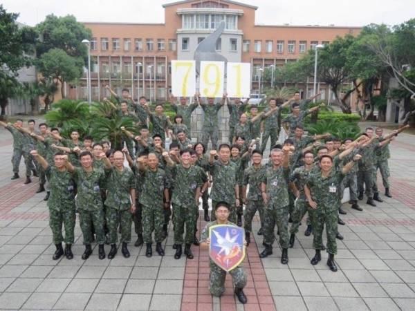 雄风系列导弹,中国国防力量的骄傲,雄风系列导弹,中国国防力量的璀璨明珠