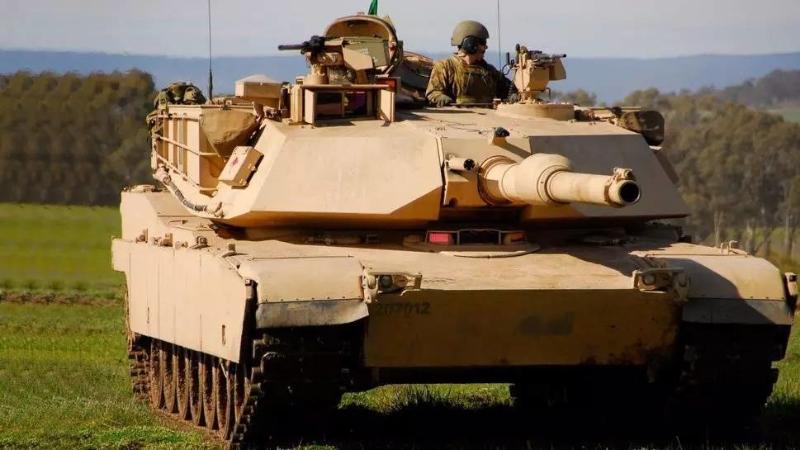 艾布拉姆斯M1A1,钢铁巨人的传奇,艾布拉姆斯M1A1,钢铁巨人的传奇之旅