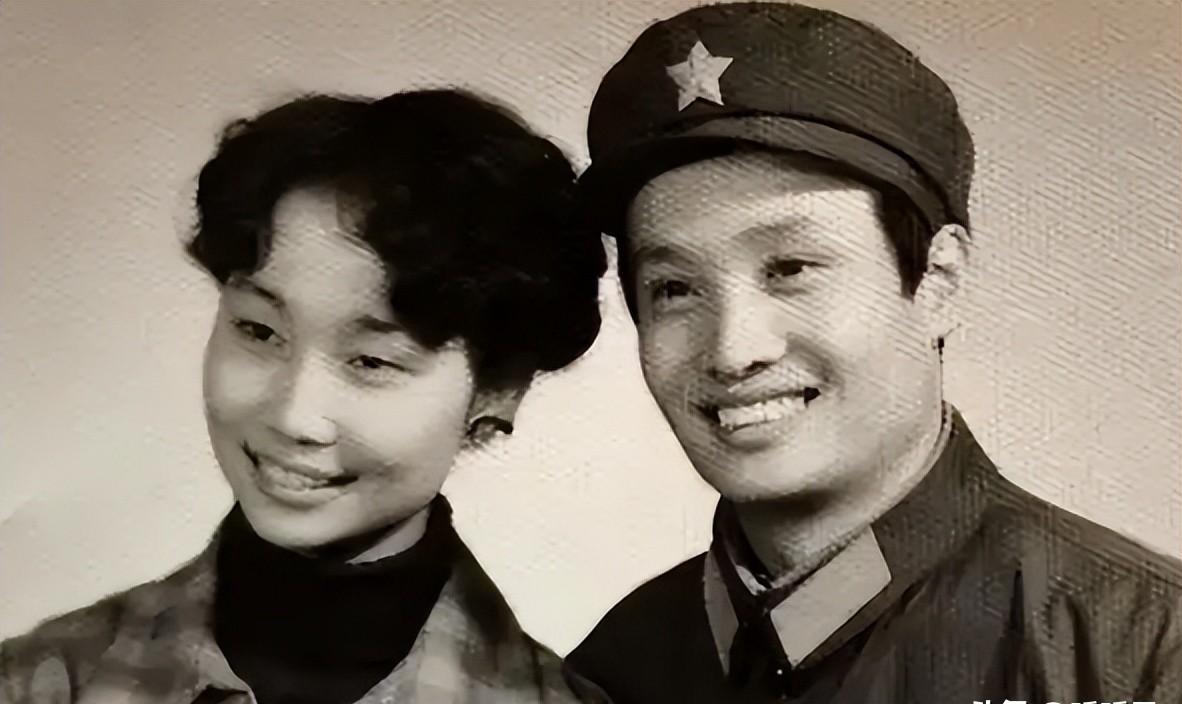 一二三四,军歌响起,歌曲中的力量与情怀,军歌中的力量与情怀,一二三四的旋律响起