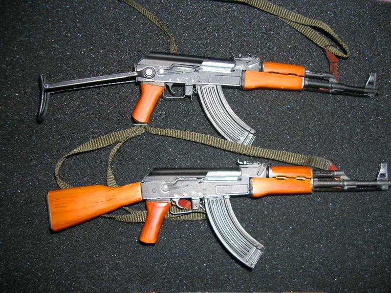 十大最强自动步枪，引领现代战场与射击游戏潮流的利器，十大最强自动步枪，现代战场与射击游戏的制胜利器