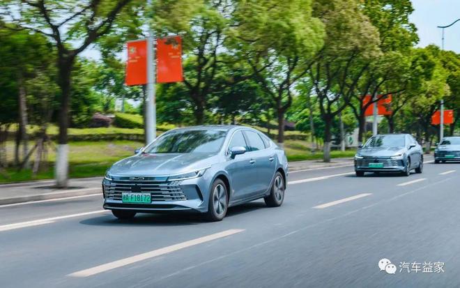 揭秘中国海军新型驱逐舰,055型驱逐舰油耗解析,揭秘中国海军新型驱逐舰,055型驱逐舰油耗深度解析