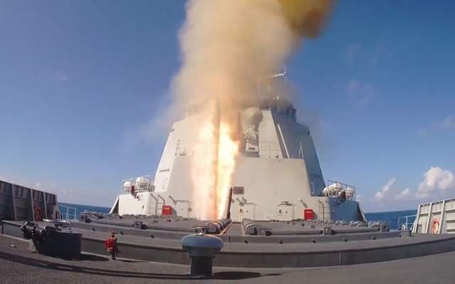 揭秘中国海军新型战舰,052D反潜导弹驱逐舰,揭秘中国海军新型战舰,052D反潜导弹驱逐舰亮相揭秘