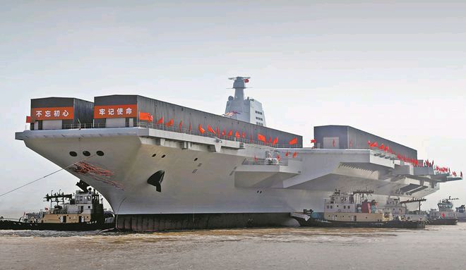 现代航空母舰的弹射起飞时间与多重因素解析,现代航空母舰弹射起飞时间的多因素解析