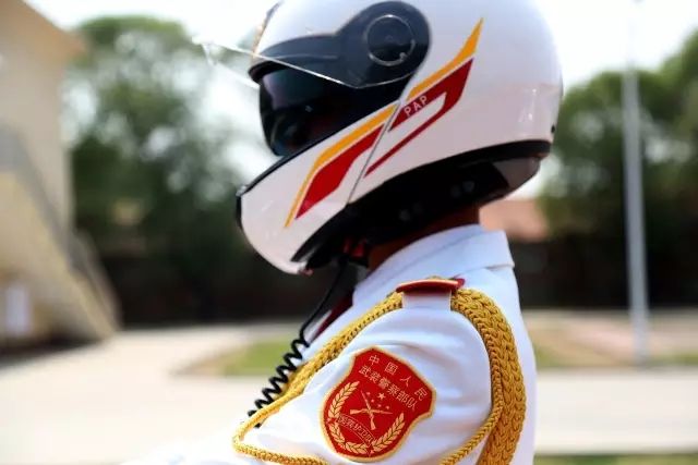 荣耀与责任/担当