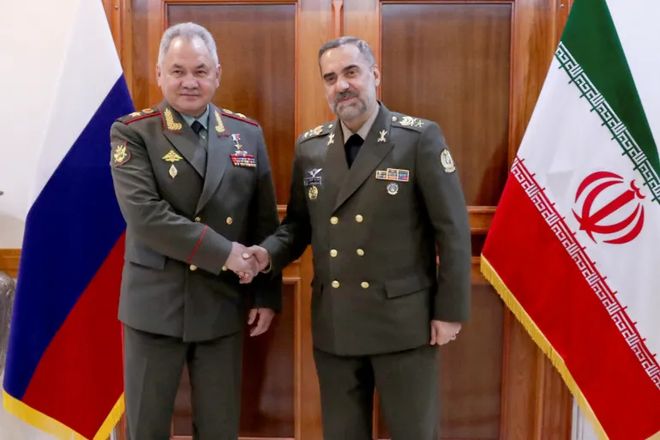 俄罗斯国防部长表情包，传统与现代的交融，俄罗斯国防部长表情包，传统与现代的时尚交融风采