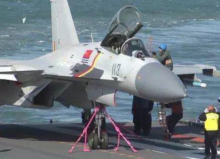 中国航母飞行员牺牲事件深度解析,中国航母飞行员牺牲事件深度剖析