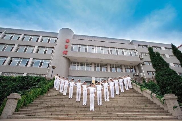 大连舰艇学院官网地址及其相关内容解析，大连舰艇学院官网地址及内容深度解析